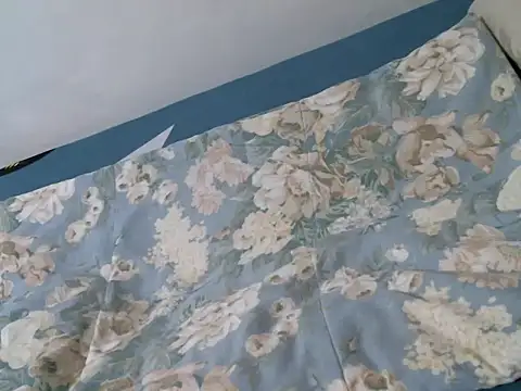 luckieey online show from November 28, 2025, 7:08 am