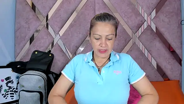 Mulan sexy01 online show from May 13, 2026, 1:07 pm