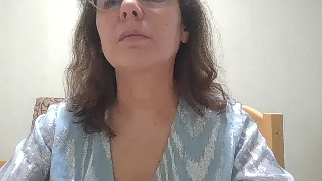 HollyJewel online show from February 26, 2026, 3:01 pm