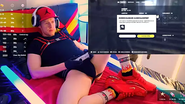 Fuc71 online show from November 30, 2025, 6:09 pm