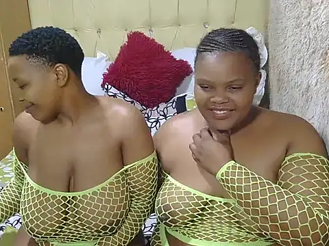 Snapshot of Xxxsluts chatting on September 21, 2025, 9:42 pm Xxxsluts online show from September 21, 2025, 9:42 pm