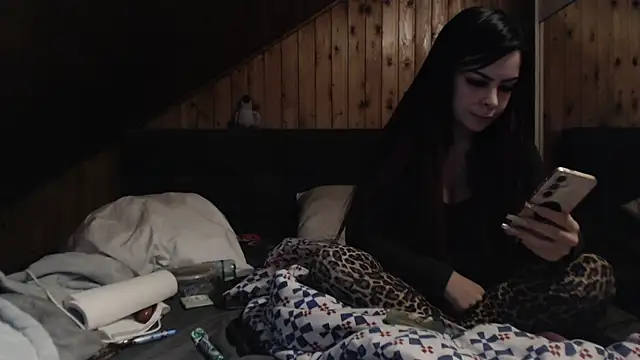 BoeseMoni1998 online show from September 27, 2025, 5:19 pm