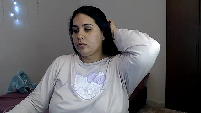 Snapshot of zaritagape21 chatting on October 11, 2025, 10:55 pm zaritagape21 online show from October 11, 2025, 10:55 pm