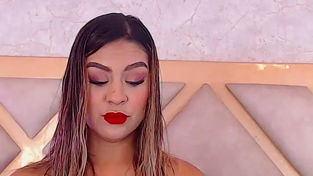 JoannaStanford online show from April 17, 2026, 11:40 pm