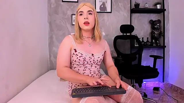 meloddysky online show from December 30, 2024, 5:02 pm