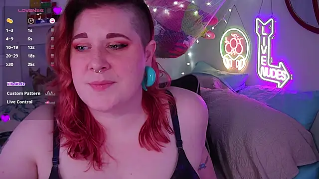 opalreigning online show from February 1, 2025, 11:53 am