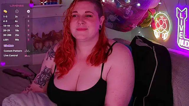 Snapshot of opalreigning chatting on June 28, 2026, 7:58 am opalreigning online show from June 28, 2026, 7:58 am
