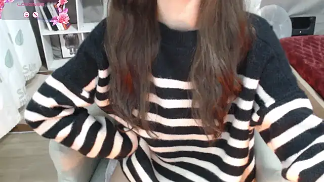Snapshot of _minji_bae chatting on December 14, 2024, 8:18 pm  minji bae online show from December 14, 2024, 8:18 pm