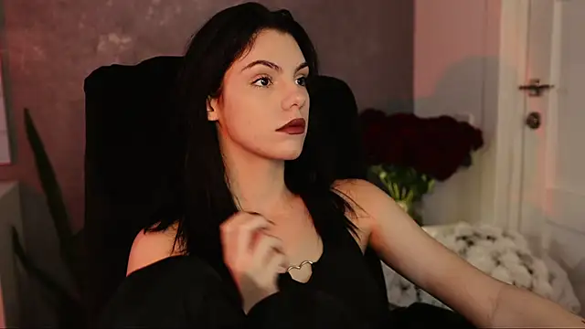Snapshot of mistress__rochelle chatting on January 30, 2025, 8:11 am mistress rochelle online show from January 30, 2025, 8:11 am