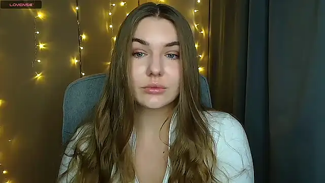 Snapshot of Glory_air chatting on October 24, 2025, 6:23 am Glory air online show from October 24, 2025, 6:23 am