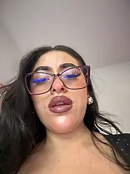 KatteWise online show from November 18, 2025, 12:37 am