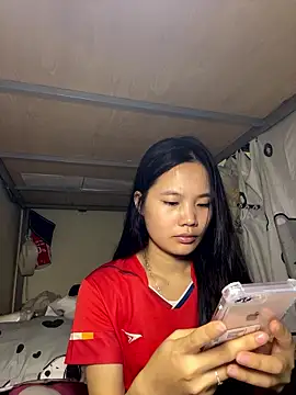 Snapshot of Be-MyMy chatting on January 18, 2026, 5:55 am Be-MyMy online show from January 18, 2026, 5:55 am