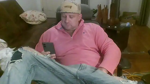 poundyouout69 online show from February 22, 2026, 4:37 am