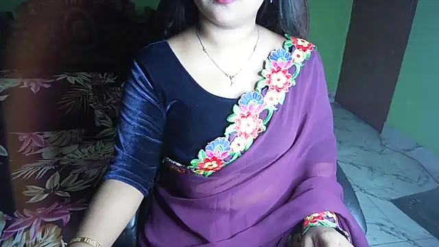 Snapshot of BengaliQueenStar chatting on April 26, 2026, 3:42 pm BengaliQueenStar online show from April 26, 2026, 3:42 pm