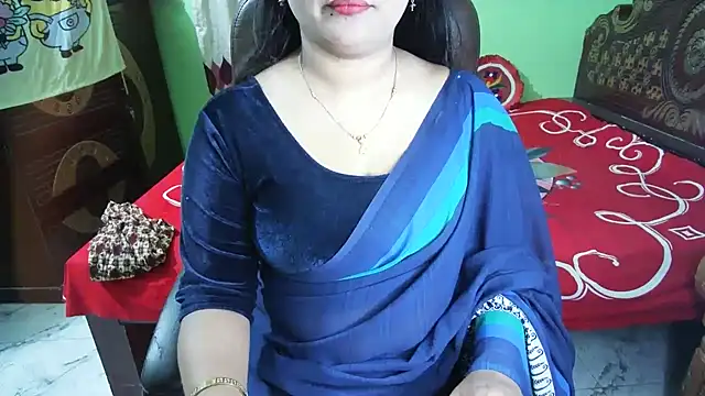 Snapshot of BengaliQueenStar chatting on May 24, 2026, 5:13 pm BengaliQueenStar online show from May 24, 2026, 5:13 pm