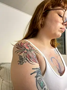 Snapshot of sophia_goth chatting on September 23, 2025, 11:56 pm sophia goth online show from September 23, 2025, 11:56 pm