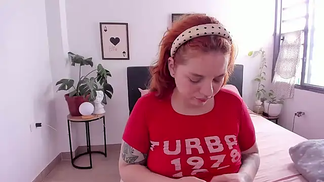 sophia goth online show from July 22, 2026, 4:42 pm