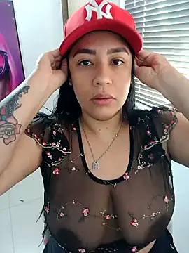 Snapshot of marta201_alfaro chatting on November 3, 2025, 2:09 pm marta201 alfaro online show from November 3, 2025, 2:09 pm