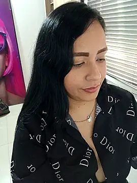 Snapshot of marta201_alfaro chatting on November 4, 2025, 7:06 pm marta201 alfaro online show from November 4, 2025, 7:06 pm