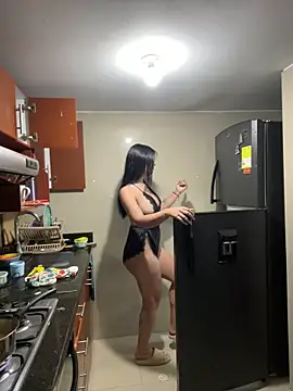 emma lopes online show from December 15, 2025, 11:31 pm