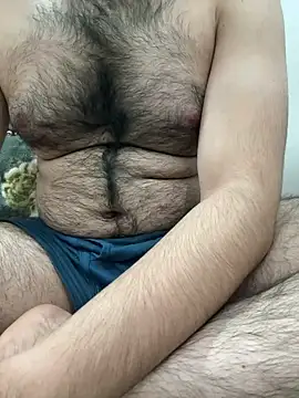 Snapshot of Samarth_0081 chatting on February 6, 2025, 9:06 pm Samarth 0081 online show from February 6, 2025, 9:06 pm