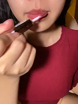 Snapshot of minmin2kk5 chatting on November 16, 2025, 2:33 pm minmin2kk5 online show from November 16, 2025, 2:33 pm