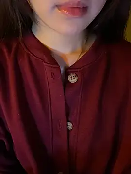 minmin2kk5 online show from February 28, 2026, 4:17 pm