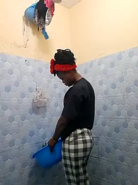 Snapshot of Freya_004 chatting on February 4, 2026, 8:09 am Freya 004 online show from February 4, 2026, 8:09 am