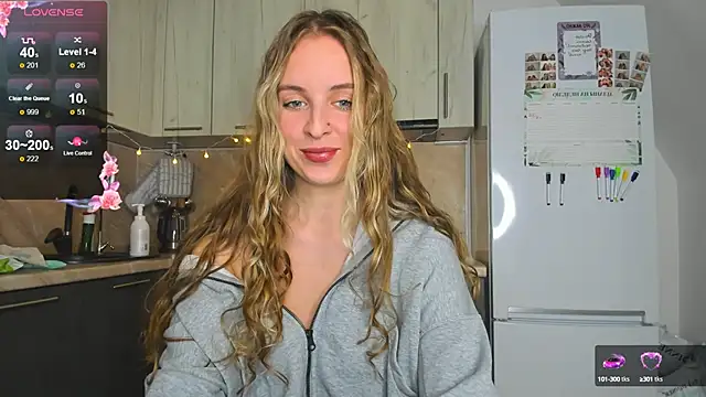 Snapshot of violet_blue_eyes chatting on December 11, 2024, 1:28 pm violet blue eyes online show from December 11, 2024, 1:28 pm