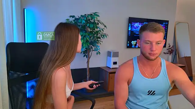 Snapshot of Jony_and_Jessica chatting on July 18, 2026, 5:38 am Jony and Jessica online show from July 18, 2026, 5:38 am