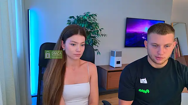 Snapshot of Jony_and_Jessica chatting on June 20, 2026, 5:34 am Jony and Jessica online show from June 20, 2026, 5:34 am
