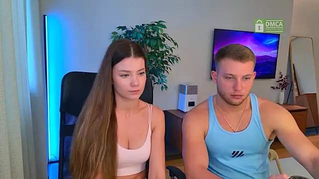 Snapshot of Jony_and_Jessica chatting on July 14, 2026, 5:23 am Jony and Jessica online show from July 14, 2026, 5:23 am