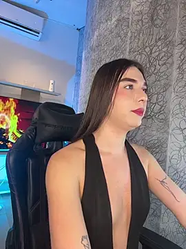 saracaball  online show from March 28, 2026, 4:57 am