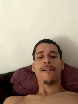 Snapshot of predador762 chatting on November 24, 2025, 6:08 pm predador762 online show from November 24, 2025, 6:08 pm