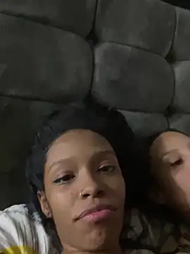 Crystal florez24 online show from February 22, 2025, 3:23 am