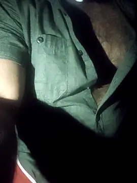 xavierkevi online show from November 27, 2025, 5:24 pm