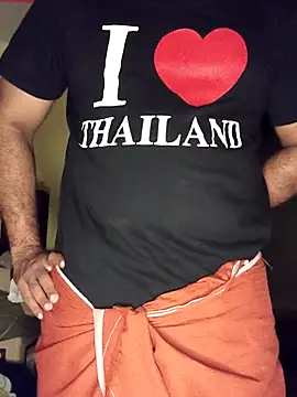 xavierkevi online show from December 2, 2025, 7:15 pm