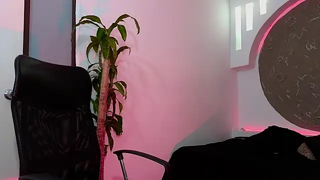 Tatianabr 01 online show from January 12, 2026, 2:18 am