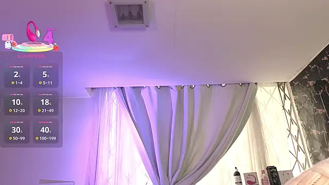 Snapshot of Elecktra_sweet chatting on September 29, 2025, 7:30 pm Elecktra sweet online show from September 29, 2025, 7:30 pm