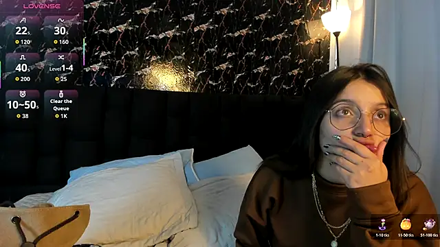 Elecktra sweet online show from October 25, 2025, 7:14 pm