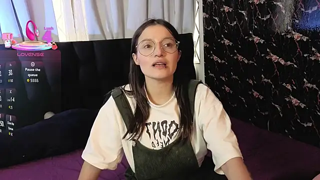 Snapshot of Elecktra_sweet chatting on September 10, 2025, 7:57 pm Elecktra sweet online show from September 10, 2025, 7:57 pm