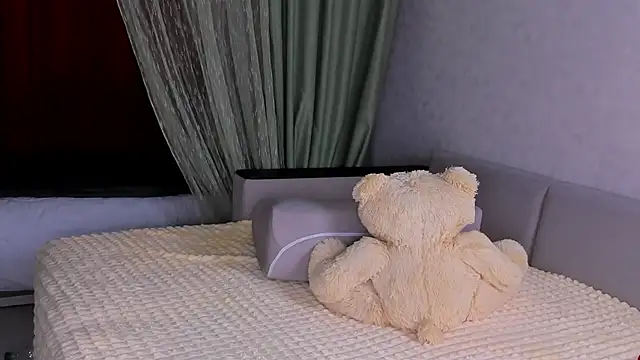 Sweeet Barbie online show from April 14, 2026, 4:01 pm