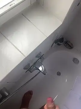 Banana Boy online show from January 2, 2025, 11:52 am