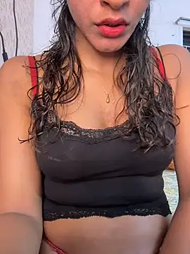 Snapshot of Goddess_sneha chatting on March 25, 2026, 5:34 pm Goddess sneha online show from March 25, 2026, 5:34 pm