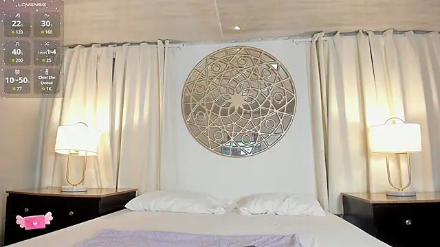 Aprillbrunette online show from March 13, 2026, 12:10 pm