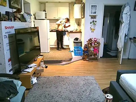 mihaimichael online show from December 5, 2025, 1:05 am