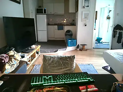 mihaimichael online show from March 30, 2026, 9:22 am