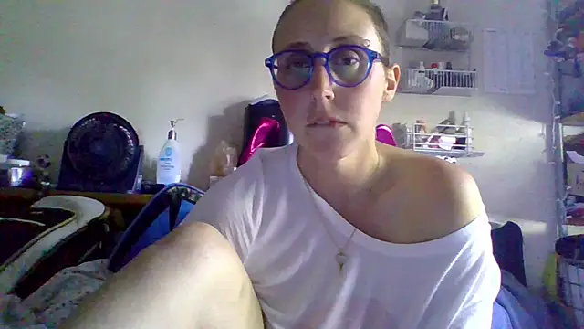 Snapshot of AstridFalk23 chatting on October 6, 2025, 5:46 pm AstridFalk23 online show from October 6, 2025, 5:46 pm