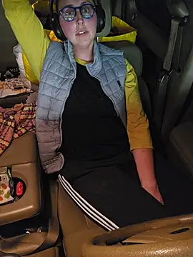 AstridFalk23 online show from November 25, 2025, 12:33 am