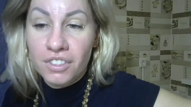 Snapshot of TherestlessKitty chatting on February 1, 2025, 10:26 am TherestlessKitty online show from February 1, 2025, 10:26 am